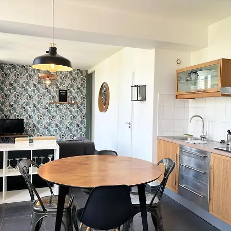 Bel Jusqu'a 4 Voyageurs